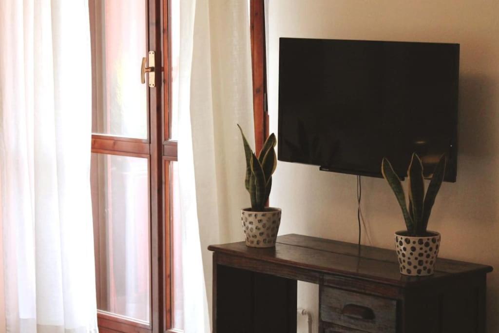 Location Strategica! -Mirochi Apartment- Bergamo Luaran gambar